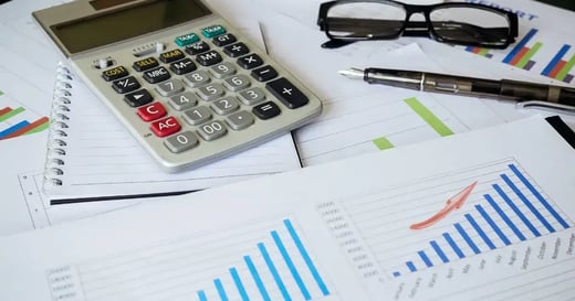 Pet Store Accounting: 6 Tips for Managing Your Finances