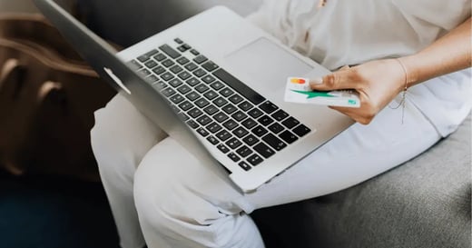 Is E-Commerce Worth It for Your Pet Store?