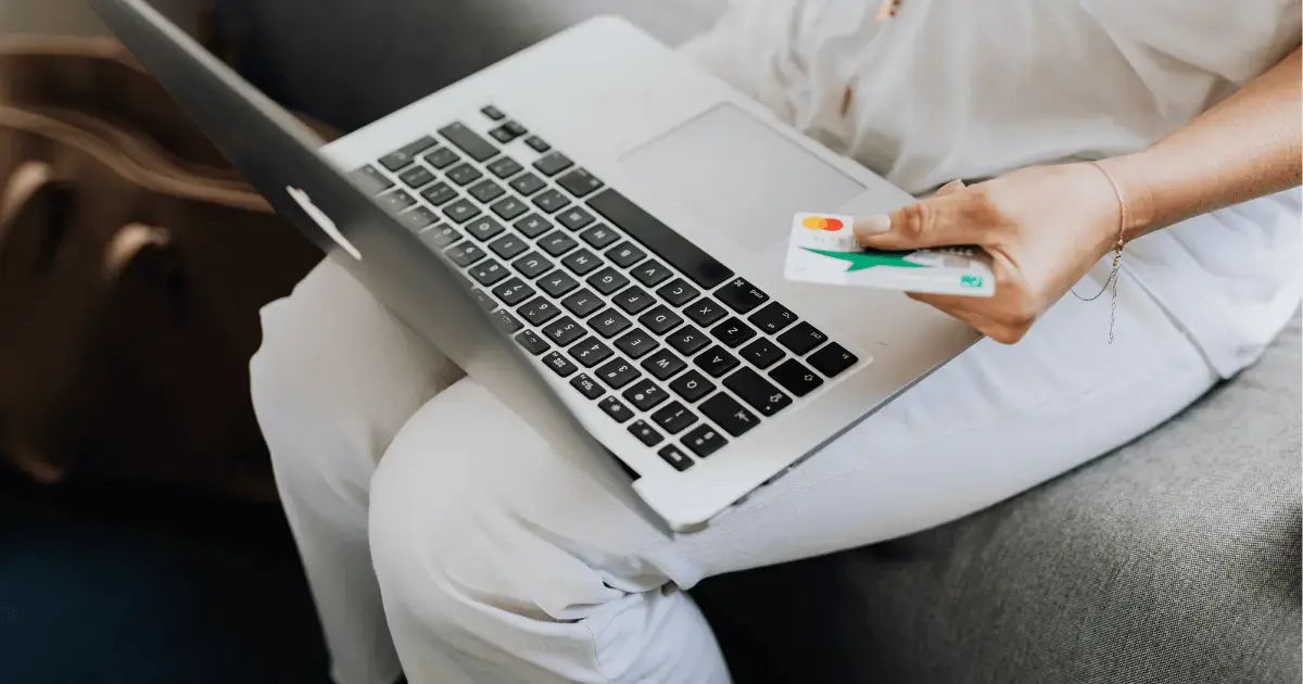 woman shopping online